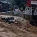 Banjir Bandang di Padang Menggenangi Rumah Warga dalam Detik-detik Penting